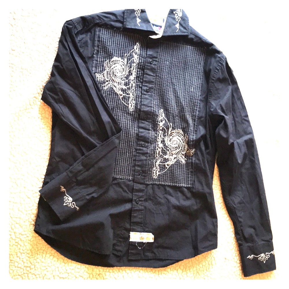 Black button down with detail